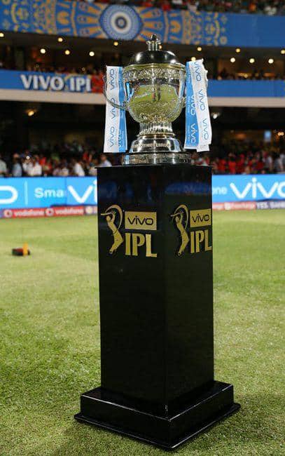 IPL 2018 Awards: Man of the series, best Batsman & Bowler